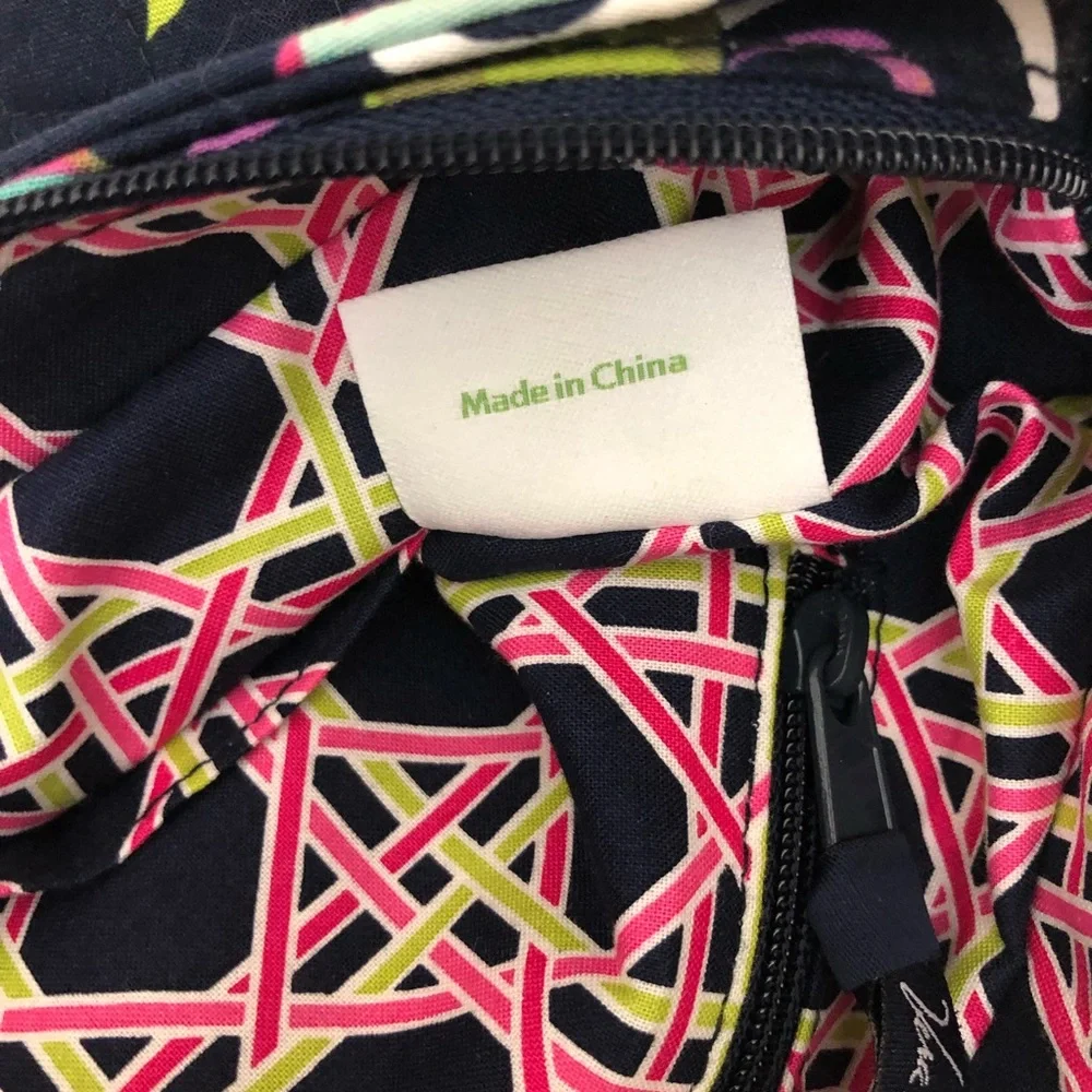 Vera Bradley Small Shoulder Purse Top Zipper Closure - Picture 8 of 9